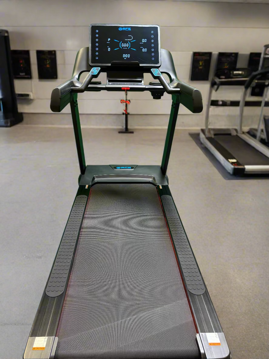 SFE Commercial Pro Treadmill | 4 HP, 15 MPH & 20% Incline