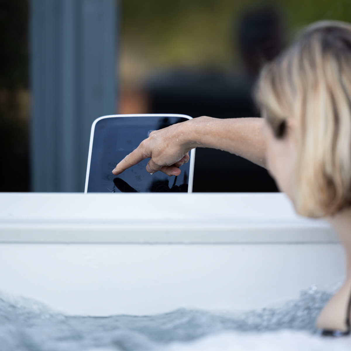MSpa Oslo Frame Series 6-Person Rigid Hot Tub with Hydro Jets and LED Lighting
