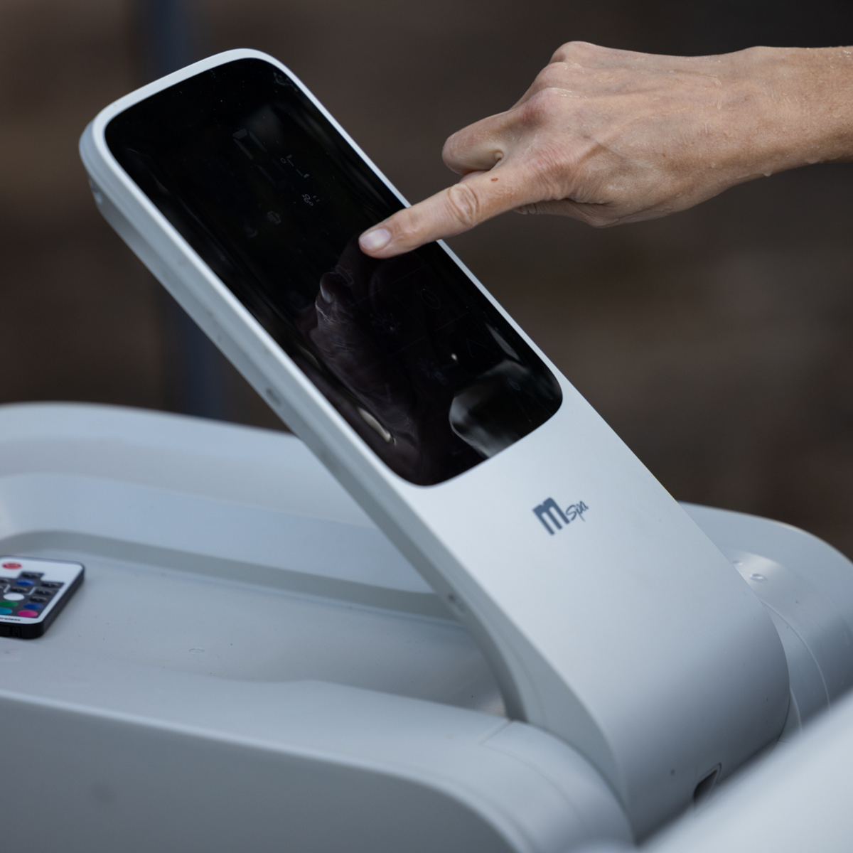 MSpa Oslo Frame Series 6-Person Rigid Hot Tub with Hydro Jets and LED Lighting