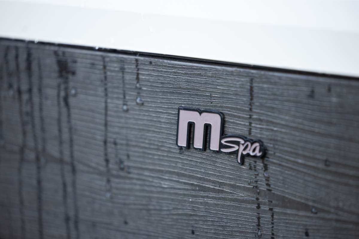 MSpa Oslo Frame Series 6-Person Rigid Hot Tub with Hydro Jets and LED Lighting